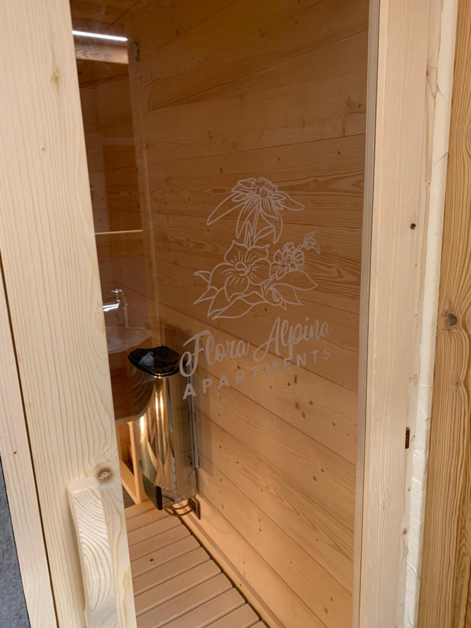 Flora Alpina Apartments-Residenza Verdebjo グレッソネイ・サイント・ジェアン エクステリア 写真